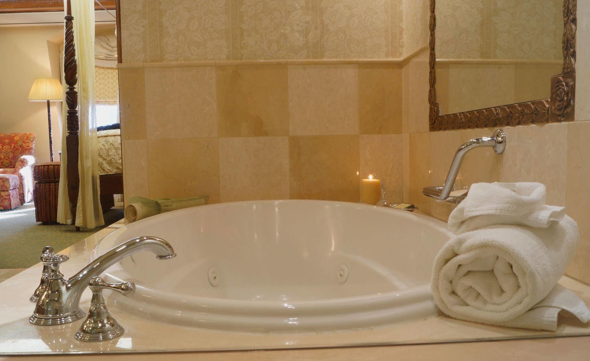 The Rose Hotel Плезантон Екстер'єр фото